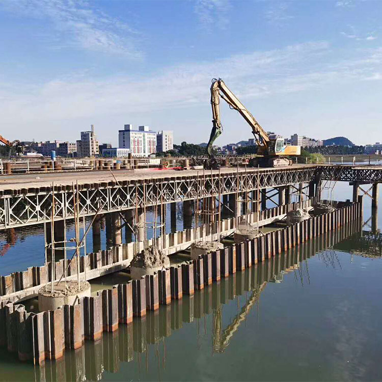 钢板桩围堰